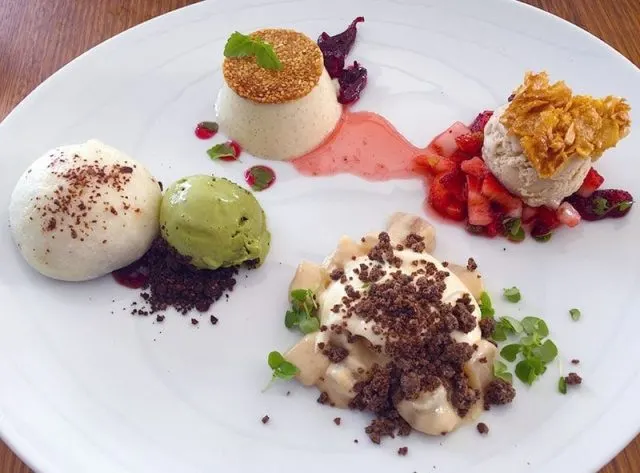 A review of Madame Wu in Brisbane