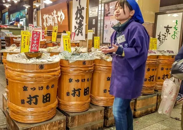 Discover delicious Nishiki Market, Kyoto