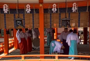 Experience the beautiful Kenka-sai festival at Fushimi Inari Shrine