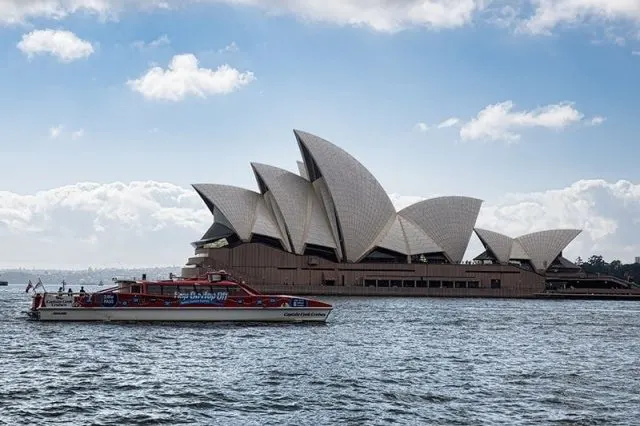 Explore Sydney with an Opal Card & Public Transport