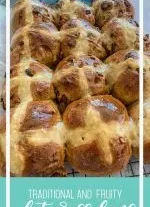 Traditional hot cross buns
